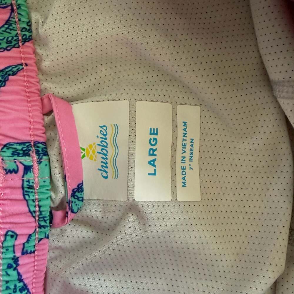 Chubbies Pink Alligator Print 7" Inseam Swim Trunks with Compression Liner Sz L - Picture 5 of 6